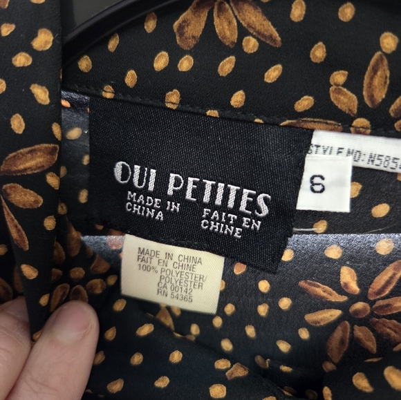 Oui Petites Womens Sheer Blouse with Brown Floral Design EUC size 6 - Picture 9 of 12